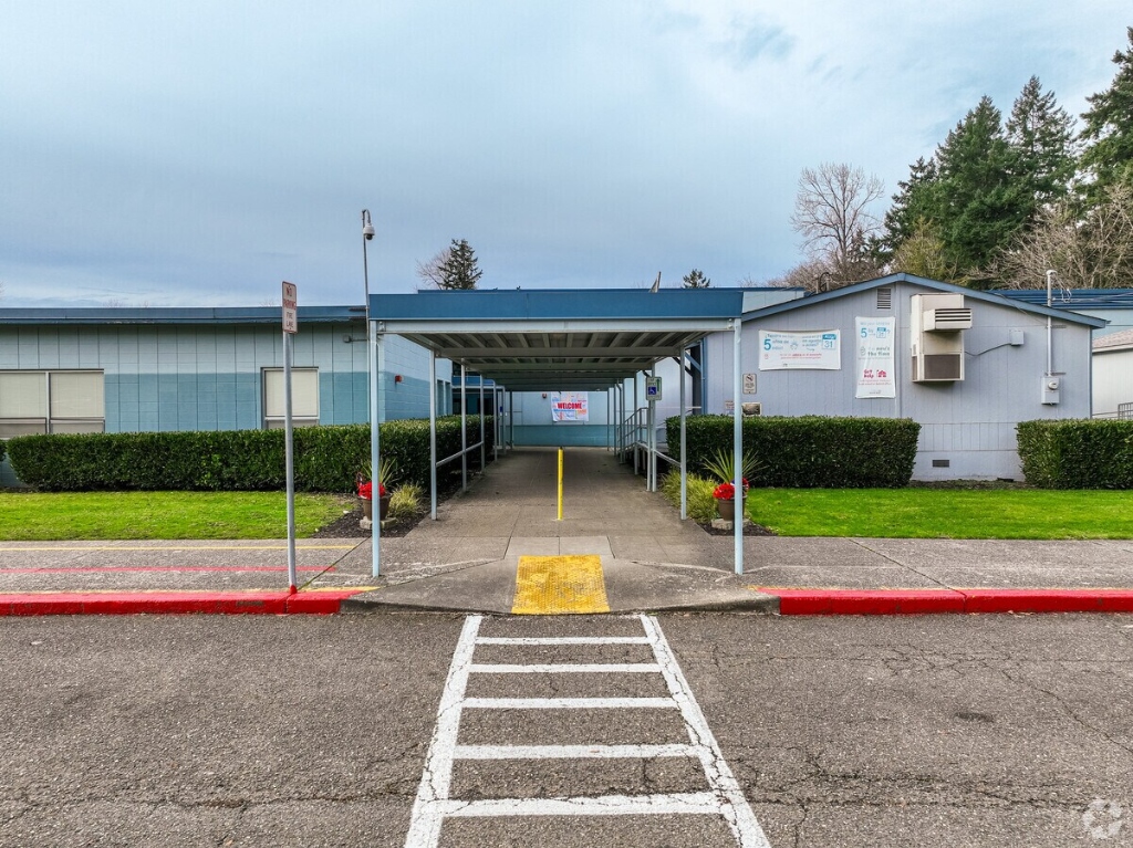 SCENIC HILL ES ADDITION