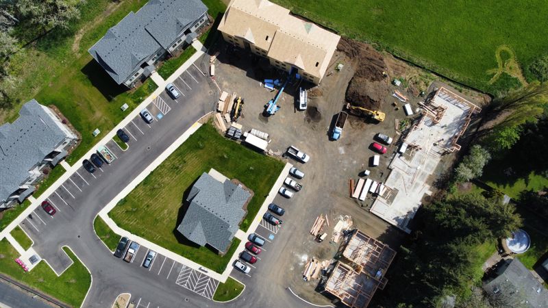 SHERIDAN APARTMENTS Thumbnail 3